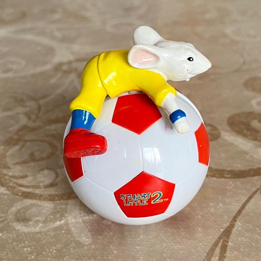 Vintage 2002 Wendy’s Stuart Little 2 toy